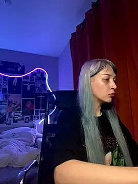 Dooubletroublee online show from 11.02.25