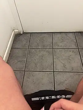 Snapshot of cussy007 chatting on 12.18.24 cussy007 online show from 12.18.24