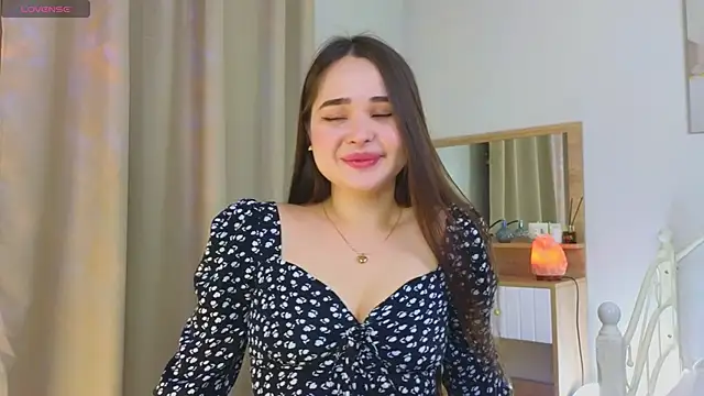 KateBleare online show from 03.10.25