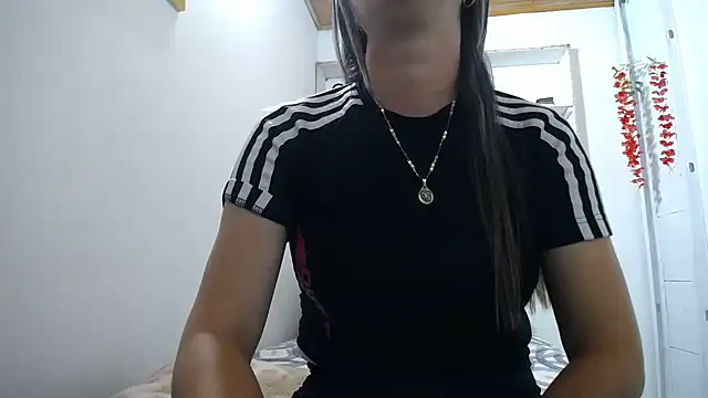 Luna girlhot  online show from 04.13.26