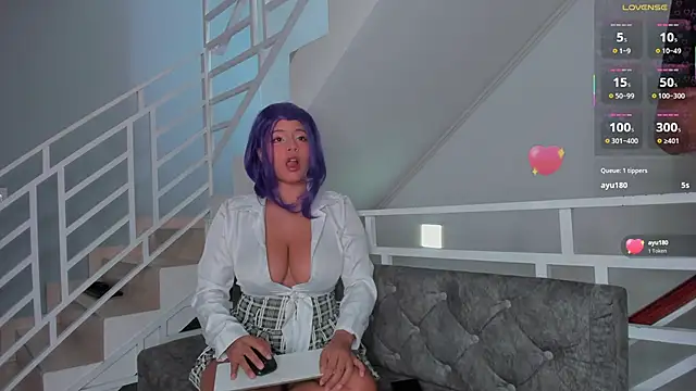 PittAndLunaa online show from 12.21.25