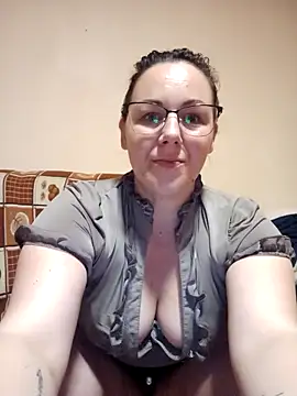 Snapshot of fekete_demon chatting on 03.15.25 fekete demon online show from 03.15.25