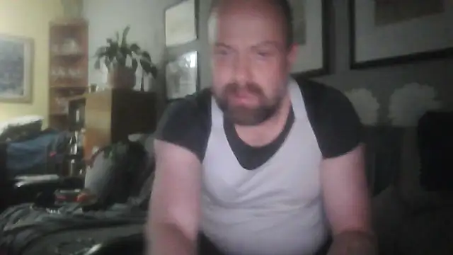Snapshot of Prehistorixxx2686 chatting on 05.18.26 Prehistorixxx2686 online show from 05.18.26