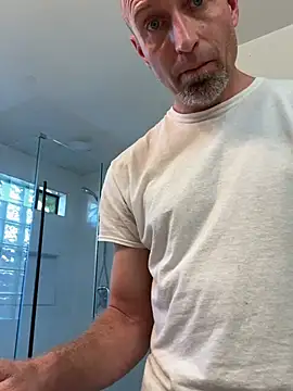 El Gizmo online show from 04.08.26