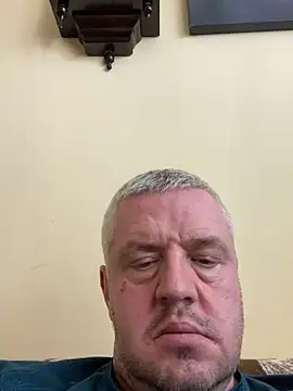 Snapshot of Evolite123 chatting on 03.06.25 Evolite123 online show from 03.06.25