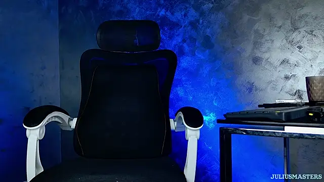 juliusmasters online show from 02.03.26