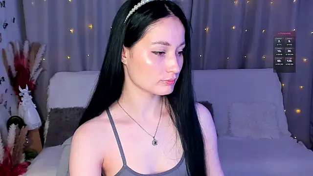 Snapshot of LisaMooore chatting on 02.27.25 LisaMooore online show from 02.27.25