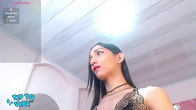 Snapshot of tamarafoxy_ chatting on 01.20.25 tamarafoxy online show from 01.20.25