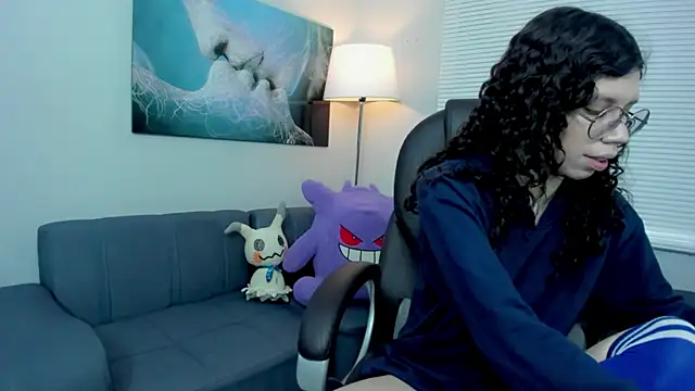 Snapshot of Angel_Dust18 chatting on 10.14.25 Angel Dust18 online show from 10.14.25