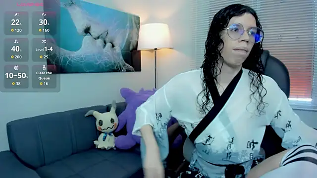 Snapshot of Angel_Dust18 chatting on 10.18.25 Angel Dust18 online show from 10.18.25