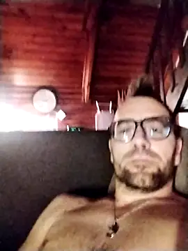 tomee83 online show from 10.23.25