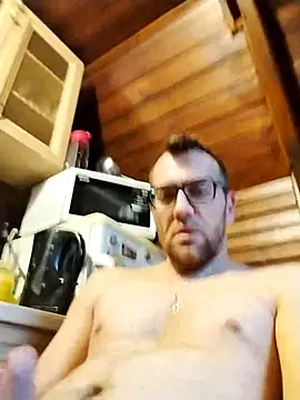 tomee83 online show from 12.05.25