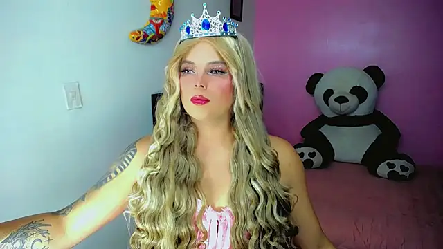 SweetKim21 online show from 10.31.25