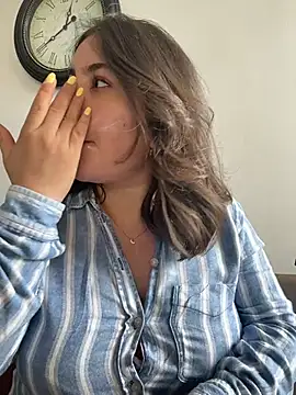 sukhakunis1 online show from 02.19.26