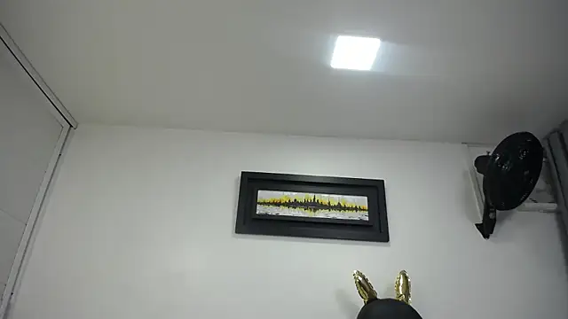 Snapshot of dayadubey_ chatting on 03.14.25 dayadubey online show from 03.14.25
