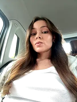 Snapshot of nicole111 chatting on 09.27.25 nicole111 online show from 09.27.25