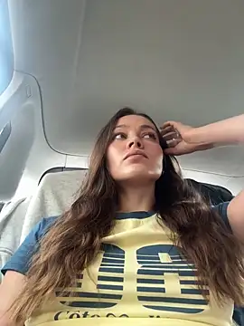 Snapshot of nicole111 chatting on 10.05.25 nicole111 online show from 10.05.25