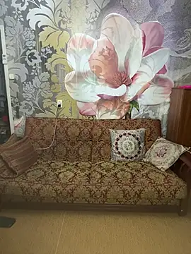 Snapshot of EsterHotMilf chatting on 03.16.25 EsterHotMilf online show from 03.16.25