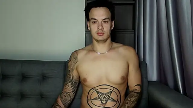 Snapshot of baphomet_from_ice chatting on 02.09.25 baphomet from ice online show from 02.09.25