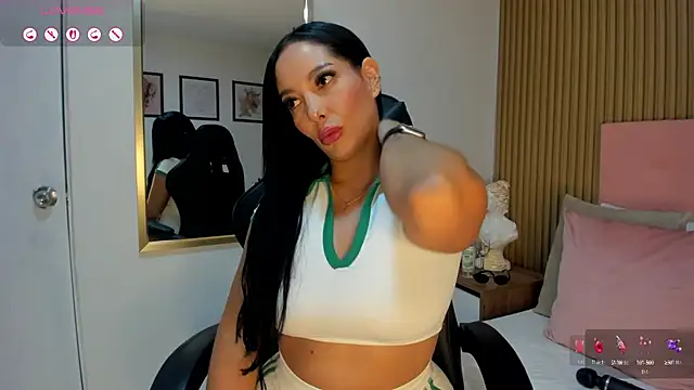 Snapshot of Dakota_diaz_ chatting on 03.18.25 Dakota diaz online show from 03.18.25