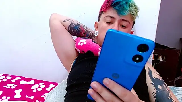 tomboyblue online show from 10.22.25