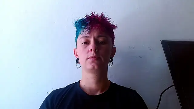 Snapshot of tomboyblue chatting on 05.24.26 tomboyblue online show from 05.24.26