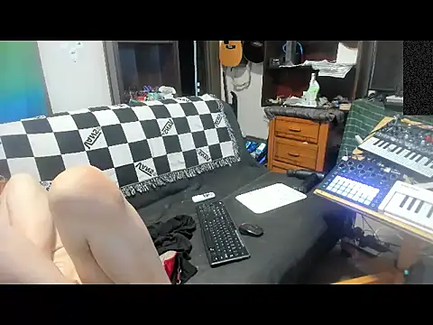 AllyKityKay online show from 09.18.25