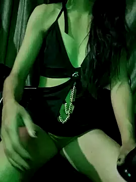 Snapshot of Amarista_Lovely6 chatting on 12.04.24 Amarista Lovely6 online show from 12.04.24