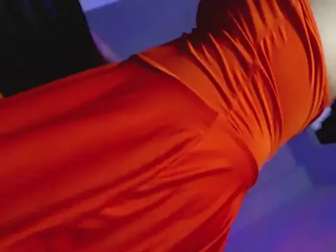 Snapshot of Ella_foxxx chatting on 02.19.26 Ella foxxx online show from 02.19.26