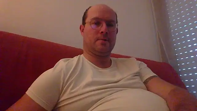 Snapshot of porompomperro chatting on 12.29.24 porompomperro online show from 12.29.24