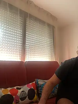 Snapshot of porompomperro chatting on 02.06.25 porompomperro online show from 02.06.25