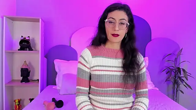 Snapshot of SophieGomez22 chatting on 01.18.26 SophieGomez22 online show from 01.18.26