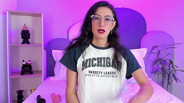 Snapshot of SophieGomez22 chatting on 02.03.26 SophieGomez22 online show from 02.03.26