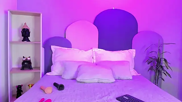 Snapshot of SophieGomez22 chatting on 02.09.26 SophieGomez22 online show from 02.09.26