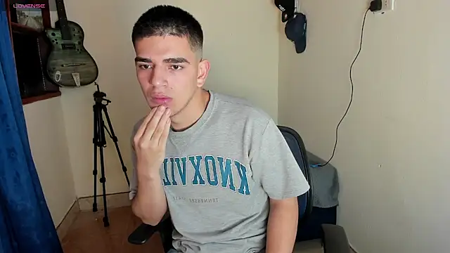 Ares Johnson online show from 01.28.25