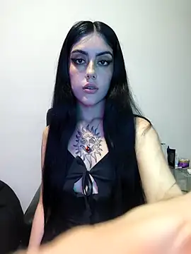 Mazikeen-- online show from 10.11.25