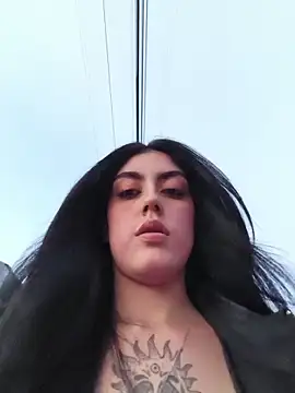 Mazikeen-- online show from 11.06.25