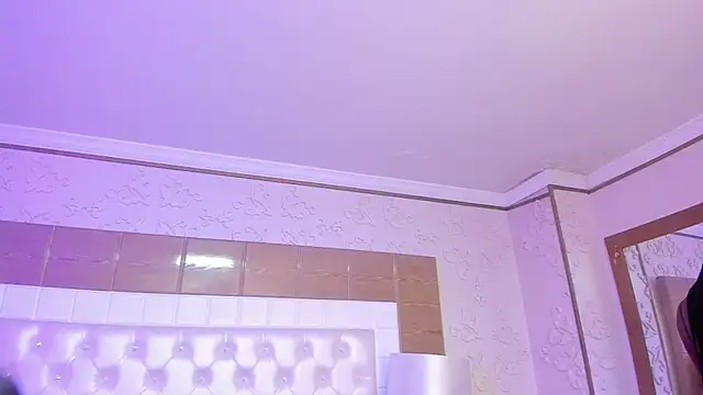 Snapshot of KristineLS chatting on 02.06.25 KristineLS online show from 02.06.25