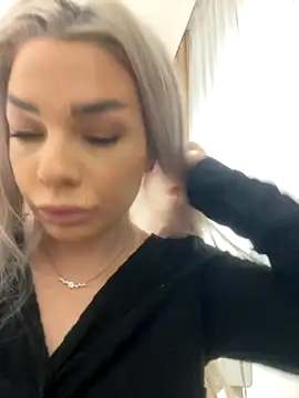 Snapshot of Russian_Ava chatting on 10.11.25 Russian Ava online show from 10.11.25