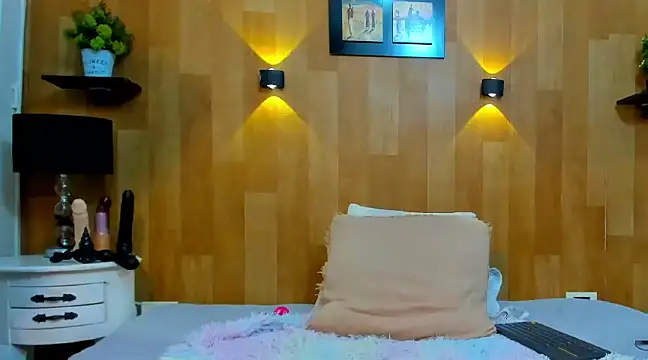 marianaa90 online show from 12.20.24