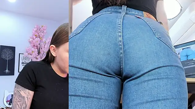 Snapshot of Siouxsie_cenobite chatting on 02.03.26 Siouxsie cenobite online show from 02.03.26