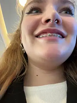 Snapshot of Holy_Tereza chatting on 12.07.24 Holy Tereza online show from 12.07.24