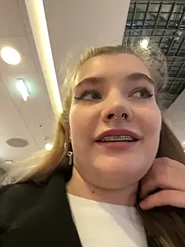 Snapshot of Holy_Tereza chatting on 12.10.24 Holy Tereza online show from 12.10.24