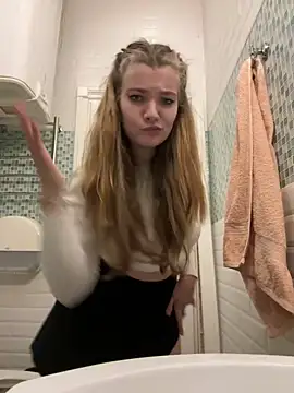 Snapshot of Holy_Tereza chatting on 12.11.24 Holy Tereza online show from 12.11.24