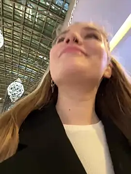 Snapshot of Holy_Tereza chatting on 12.15.24 Holy Tereza online show from 12.15.24