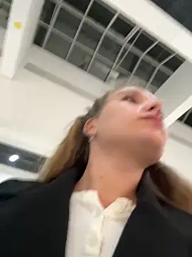 Snapshot of Holy_Tereza chatting on 02.20.25 Holy Tereza online show from 02.20.25