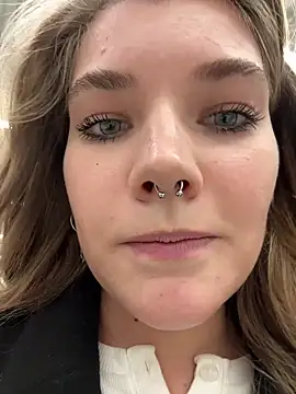 Snapshot of Holy_Tereza chatting on 02.23.25 Holy Tereza online show from 02.23.25