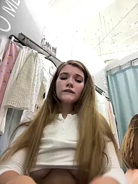 Snapshot of Holy_Tereza chatting on 03.04.25 Holy Tereza online show from 03.04.25