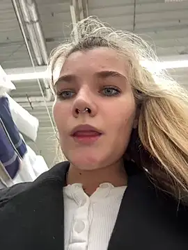 Snapshot of Holy_Tereza chatting on 03.05.25 Holy Tereza online show from 03.05.25