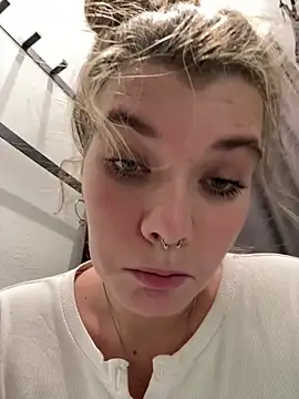 Snapshot of Holy_Tereza chatting on 03.05.25 Holy Tereza online show from 03.05.25